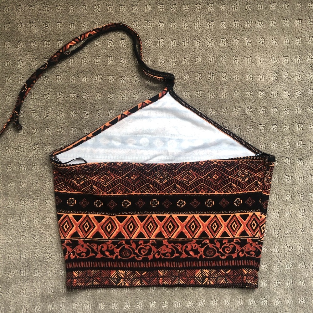 SET OF 2 Forever 21 halter crop tops - Picture 6 of 7